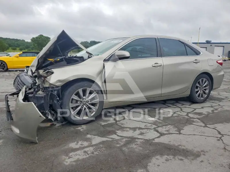 2017 Toyota CAMRY фото