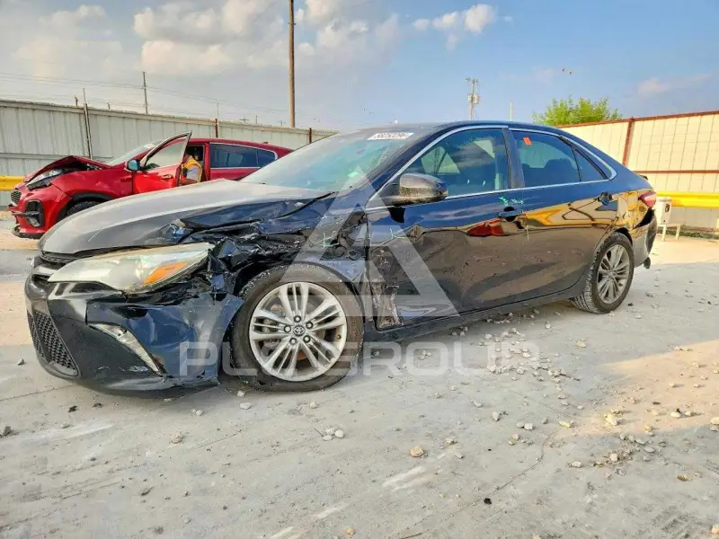 2017 Toyota CAMRY фото