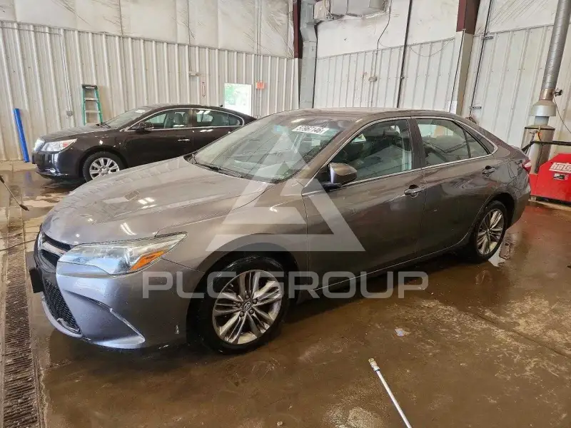 2017 Toyota CAMRY фото
