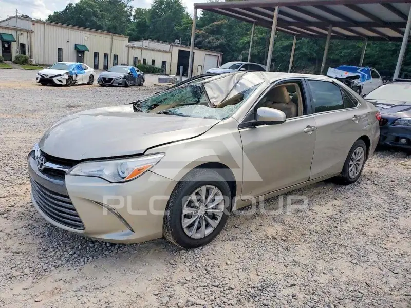 2017 Toyota CAMRY фото