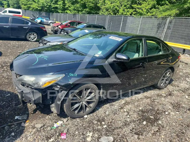 2017 Toyota CAMRY фото