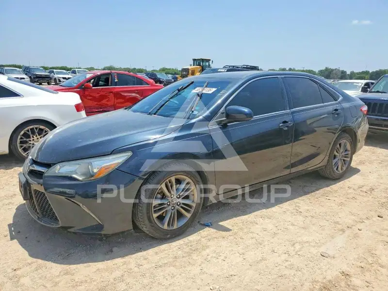 2017 Toyota CAMRY photo