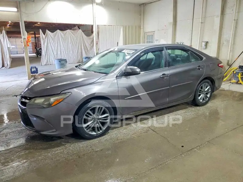 2017 Toyota CAMRY фото
