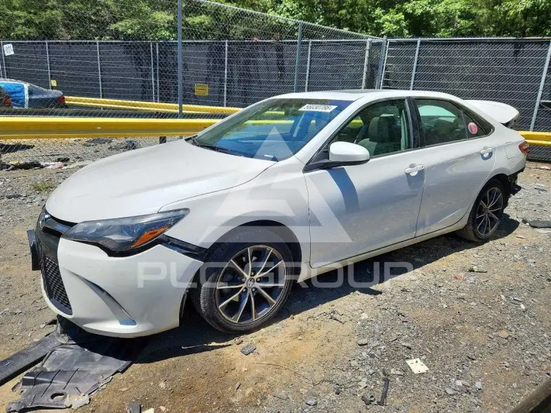 2017 Toyota CAMRY фото