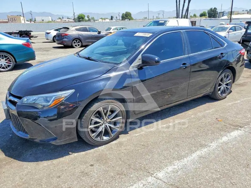 2017 Toyota CAMRY фото