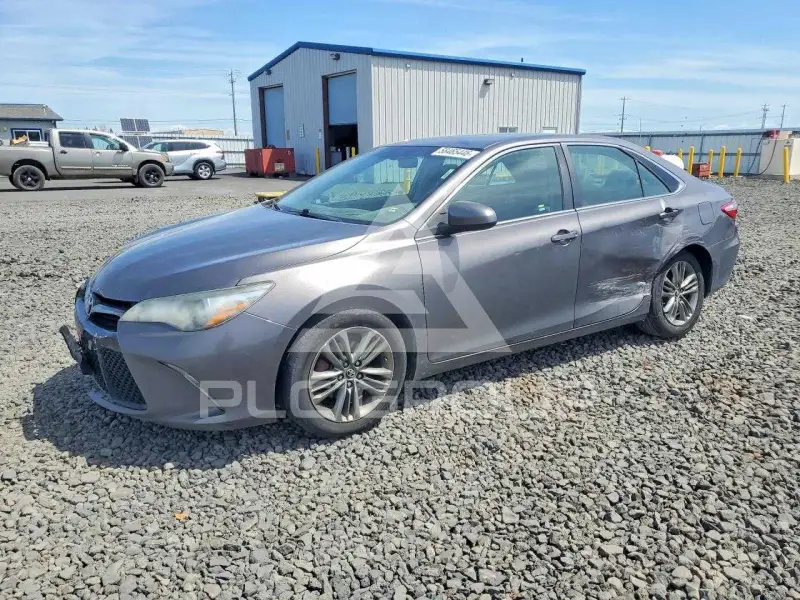 2017 Toyota CAMRY фото