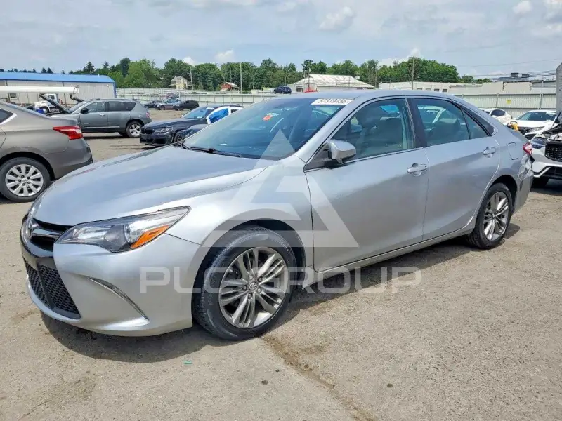 2017 Toyota CAMRY фото
