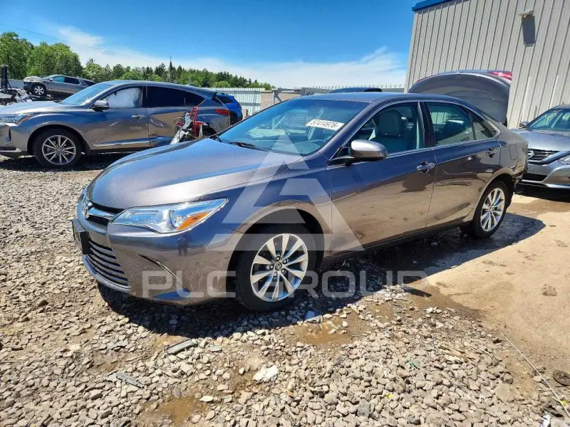 2017 Toyota CAMRY фото