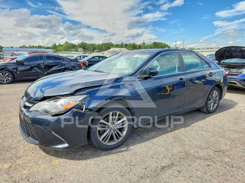 2017 Toyota CAMRY фото