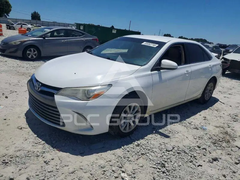 2017 Toyota CAMRY фото