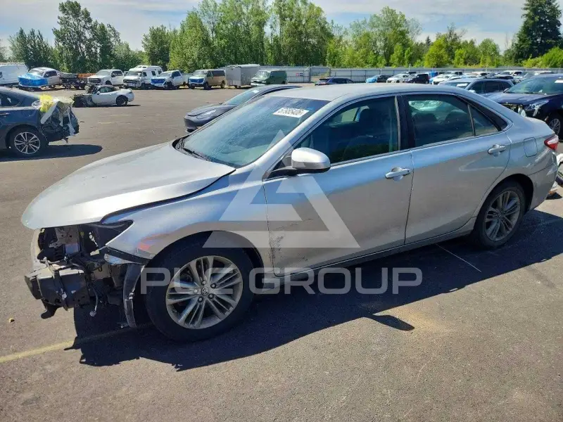 2017 Toyota CAMRY фото