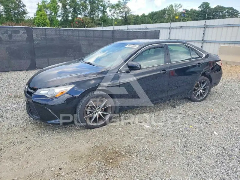 2017 Toyota CAMRY фото
