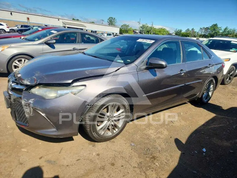 2017 Toyota CAMRY фото