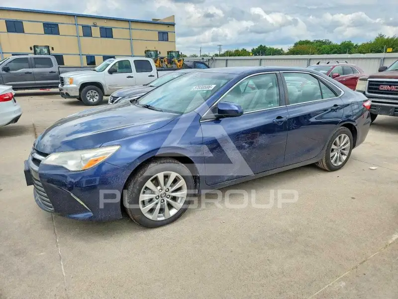 2017 Toyota CAMRY фото