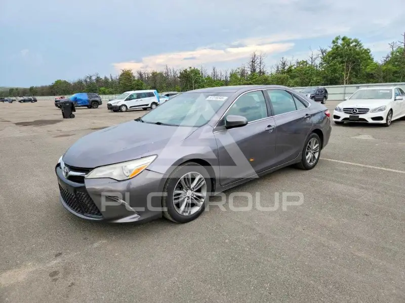 2017 Toyota CAMRY фото