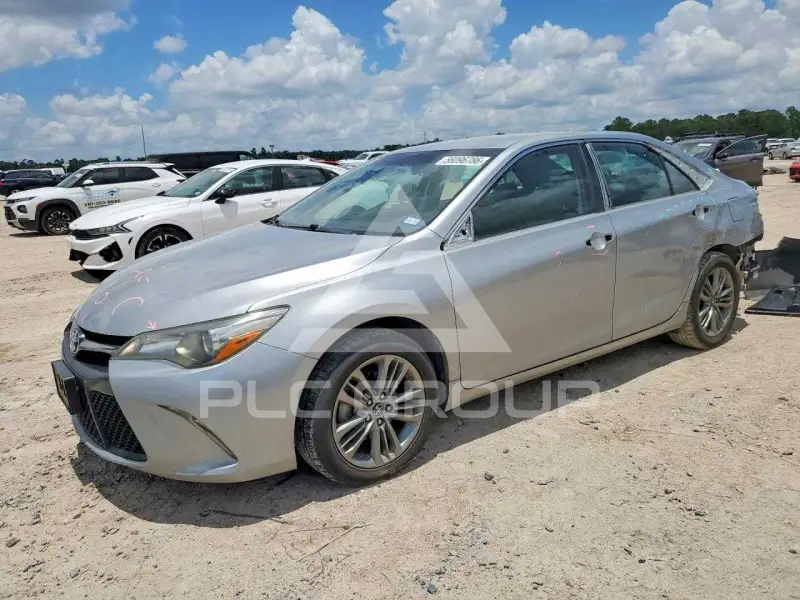 2017 Toyota CAMRY фото
