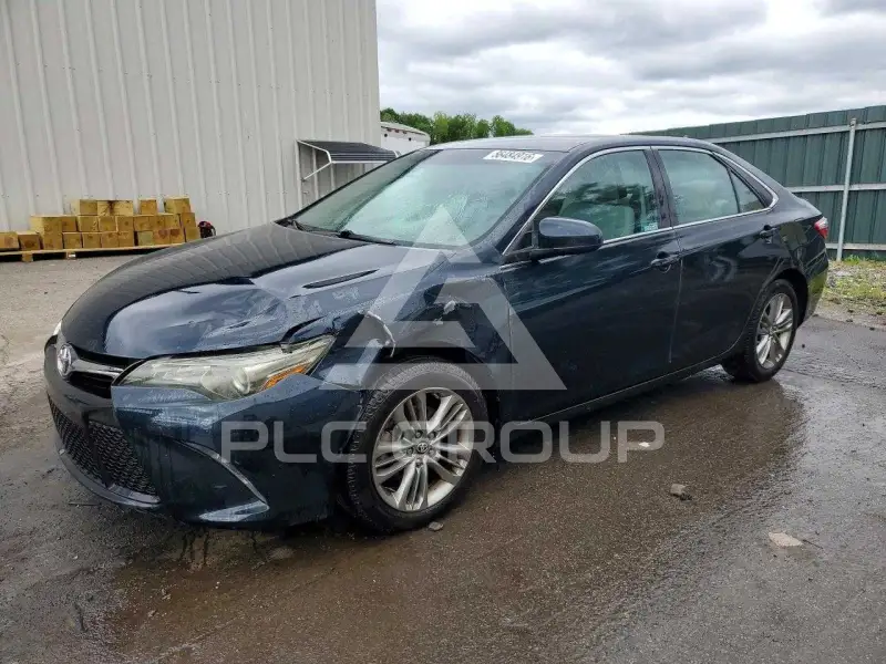 2017 Toyota CAMRY фото