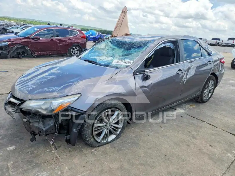 2017 Toyota CAMRY фото