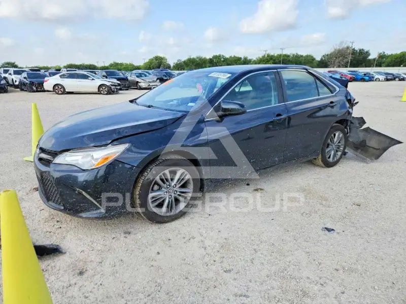 2017 Toyota CAMRY фото