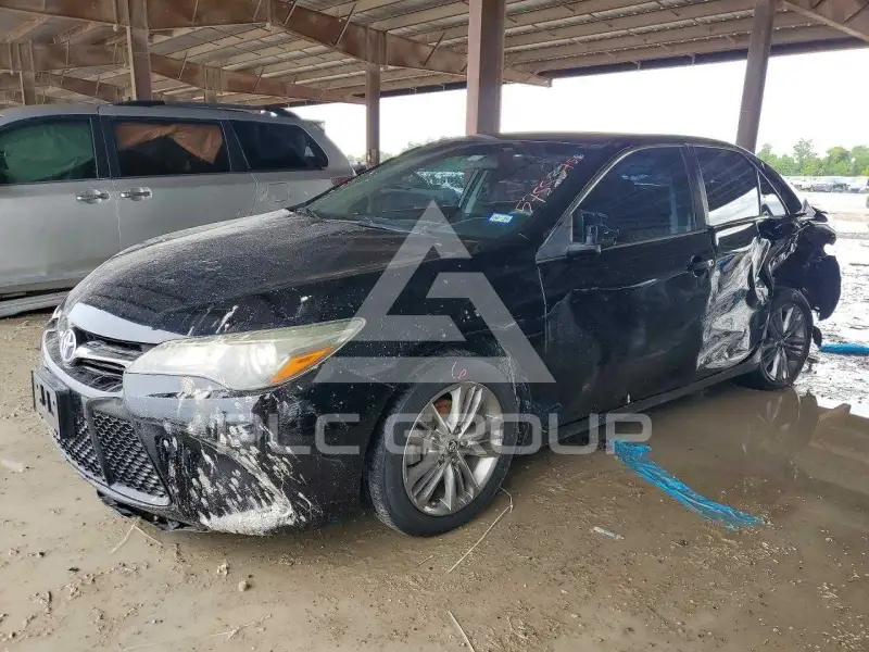2017 Toyota CAMRY фото
