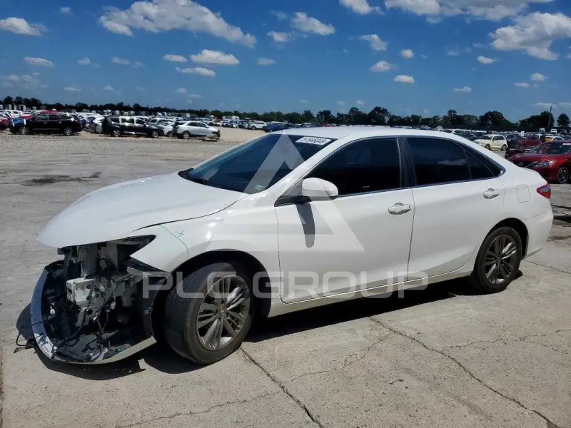 2017 Toyota CAMRY photo