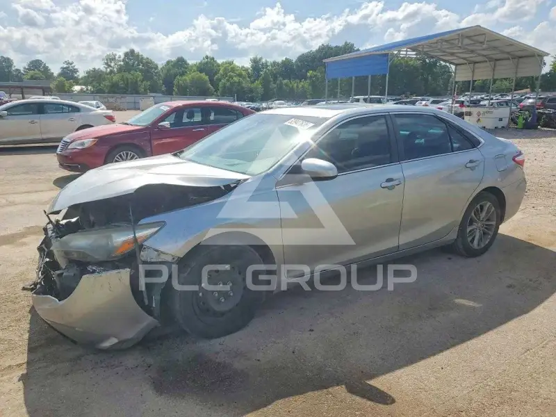 2017 Toyota CAMRY фото