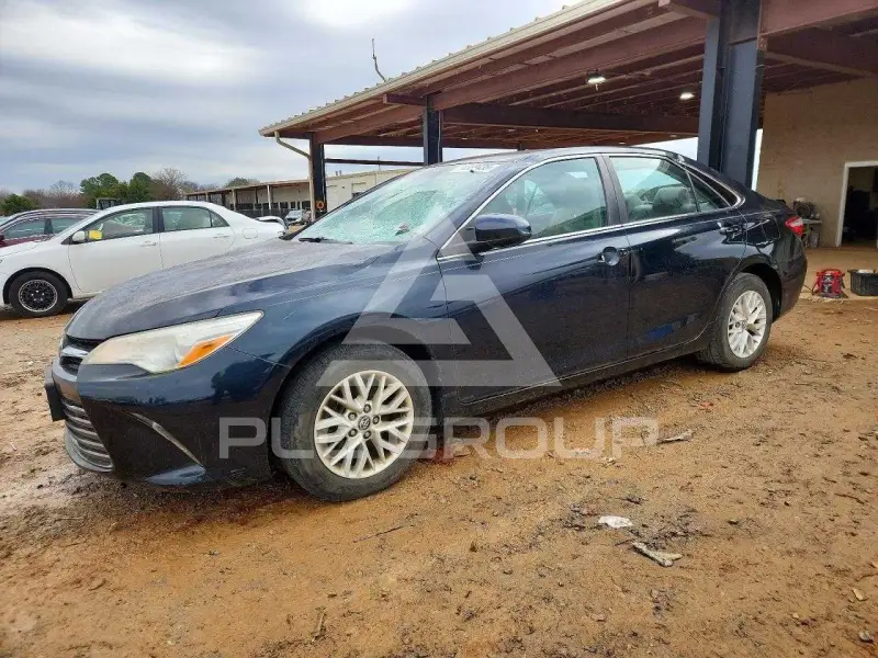 2017 Toyota CAMRY фото