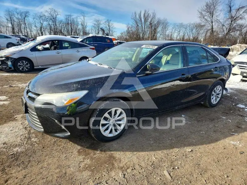 2017 Toyota CAMRY фото
