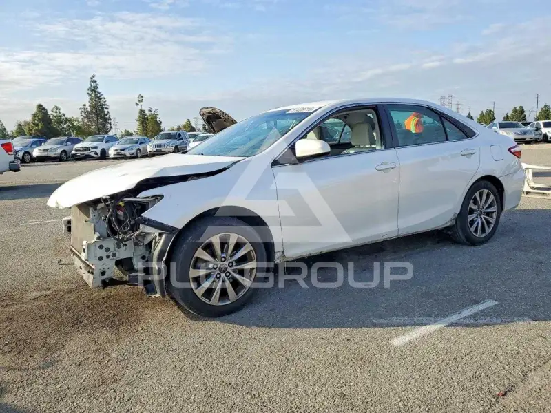 2017 Toyota CAMRY фото