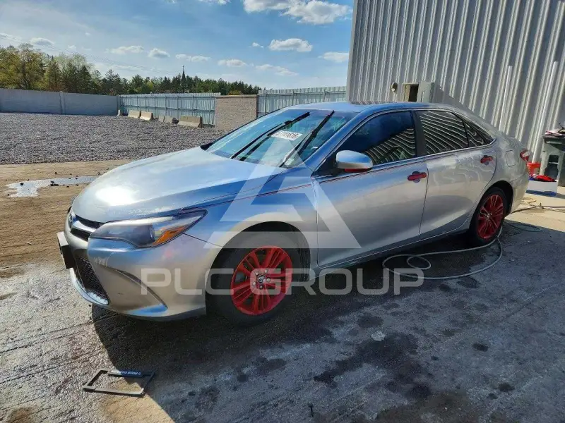 2017 Toyota CAMRY фото