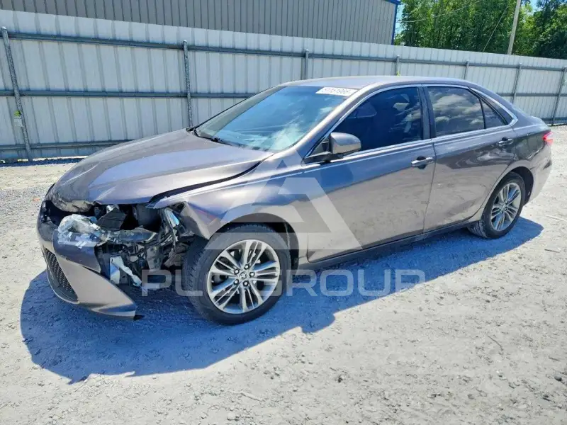 2017 Toyota CAMRY фото