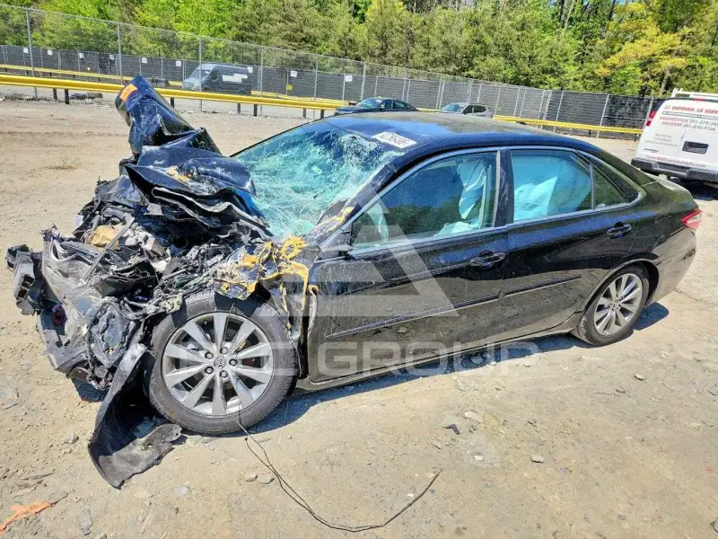 2017 Toyota CAMRY фото