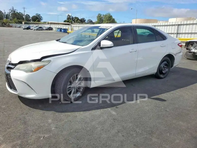 2017 Toyota CAMRY фото