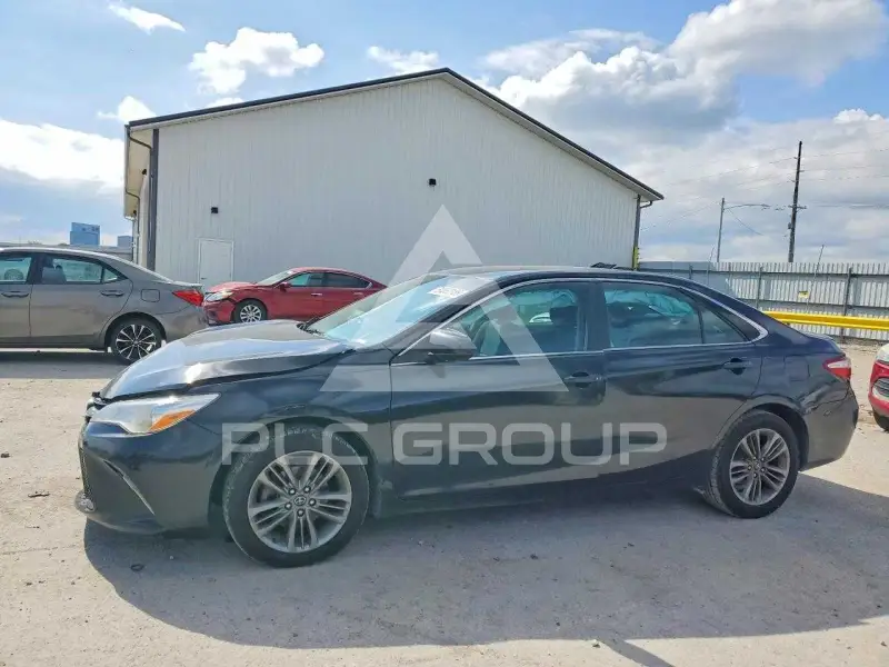 2017 Toyota CAMRY фото