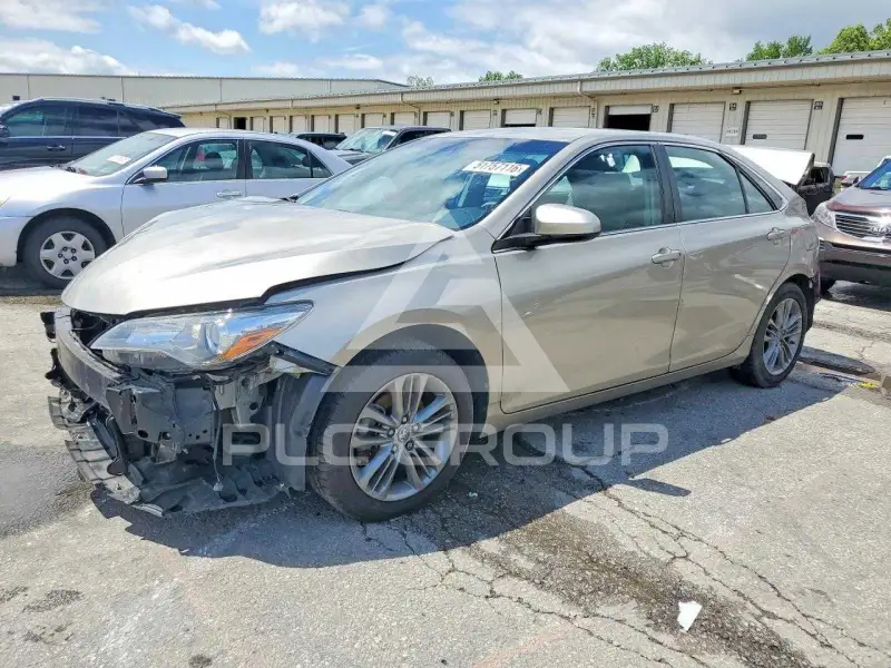 2017 Toyota CAMRY фото