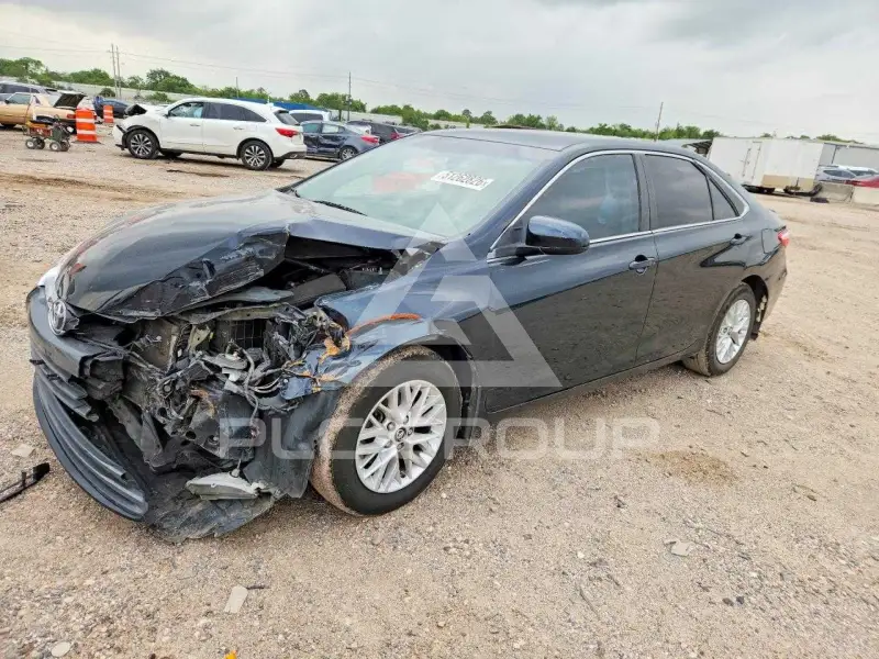2017 Toyota CAMRY photo