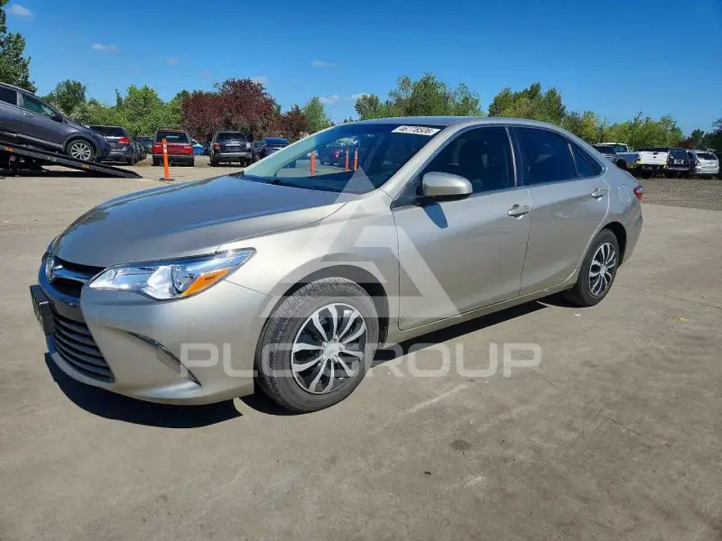 2017 Toyota CAMRY фото
