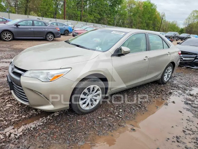 2017 Toyota CAMRY фото