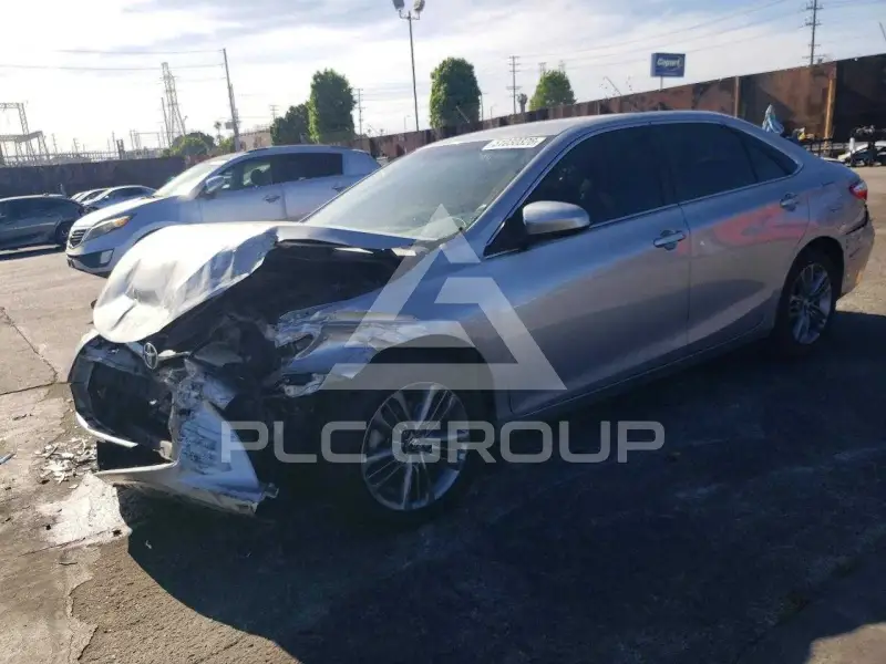 2017 Toyota CAMRY фото
