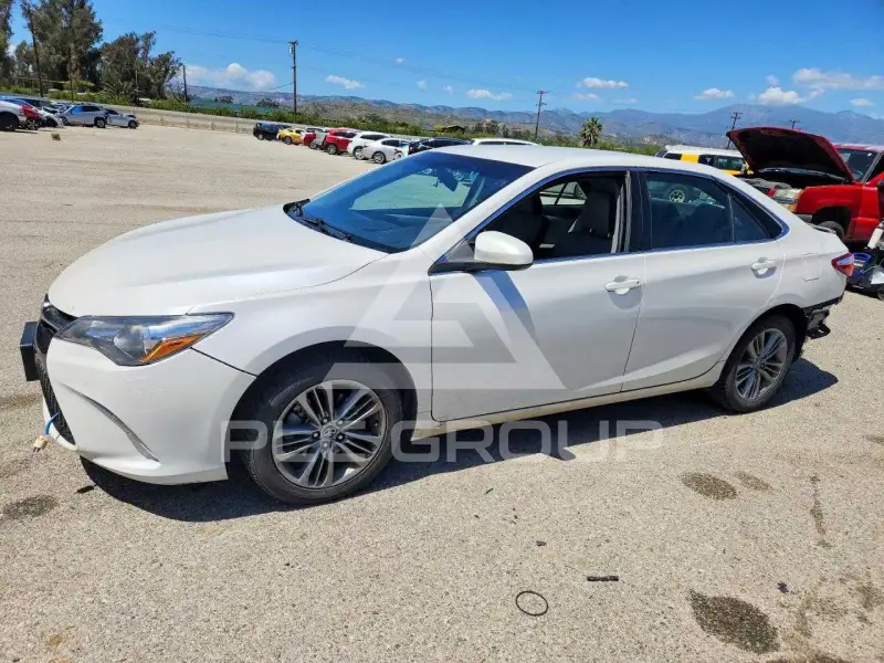 2017 Toyota CAMRY фото