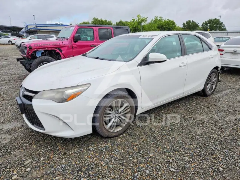 2017 Toyota CAMRY фото