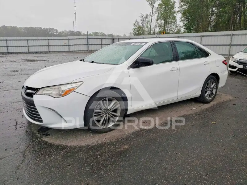 2017 Toyota CAMRY фото