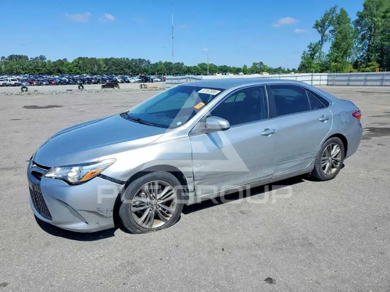 2017 Toyota CAMRY фото