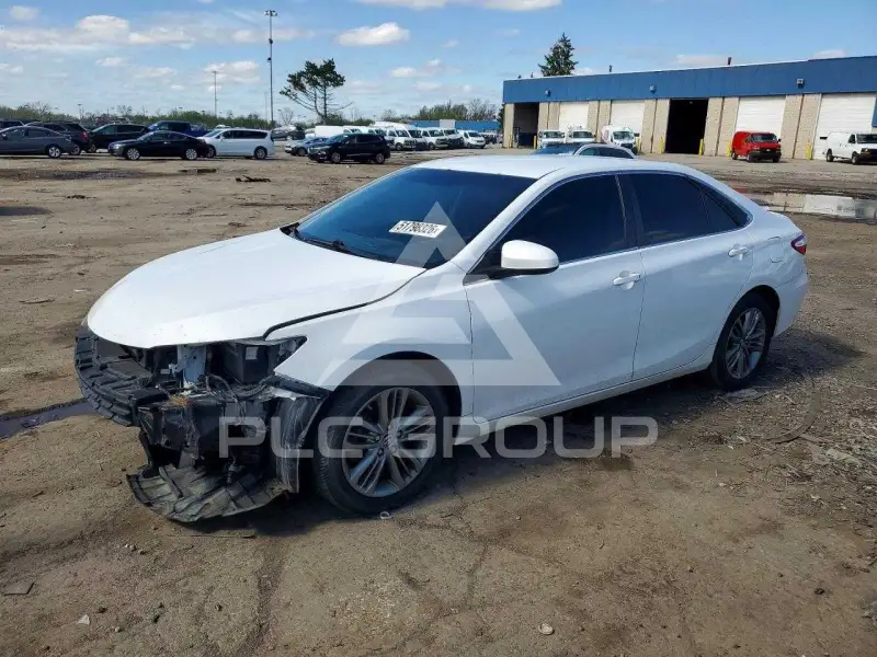 2017 Toyota CAMRY фото