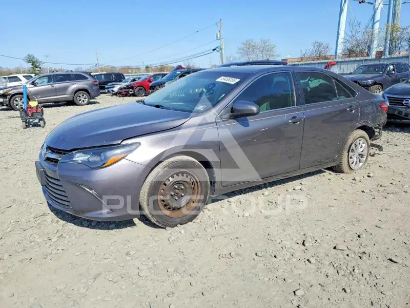 2017 Toyota CAMRY фото