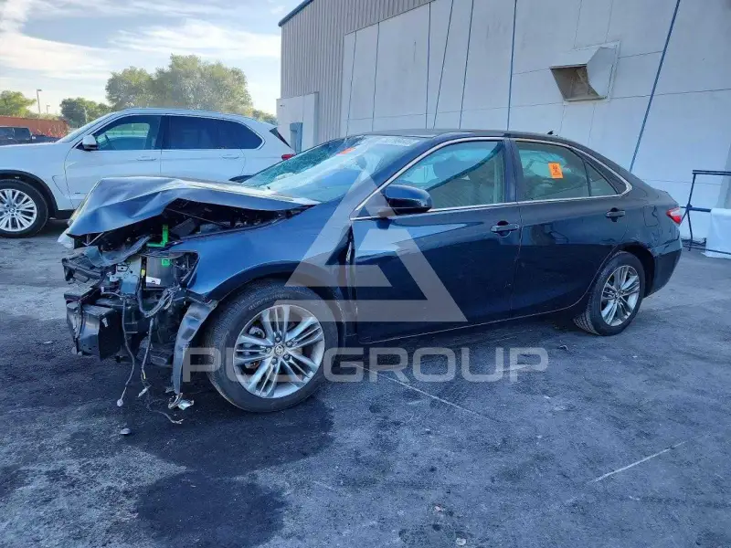 2017 Toyota CAMRY фото