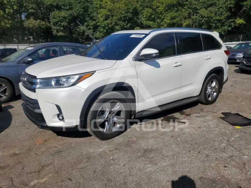 2017 Toyota Highlander фото