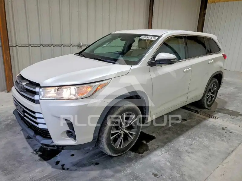 2017 Toyota Highlander фото