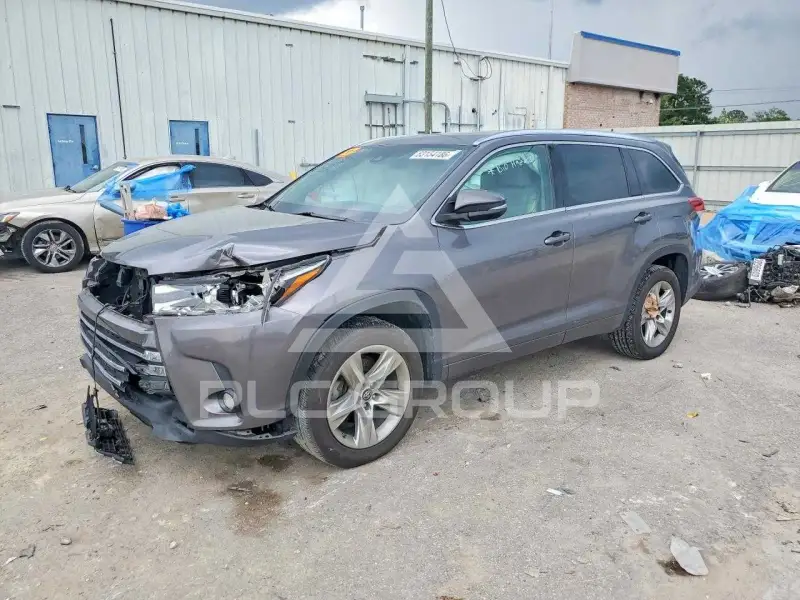 2017 Toyota Highlander фото