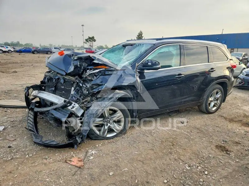 2017 Toyota Highlander photo